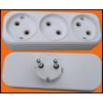 Тройник 3 гнезда без заземления GISelt